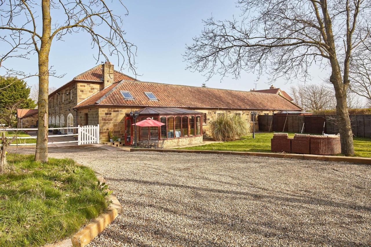 Host & Stay - The Arches Cottage Brotton エクステリア 写真